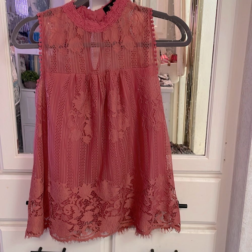 Worthington Lace top